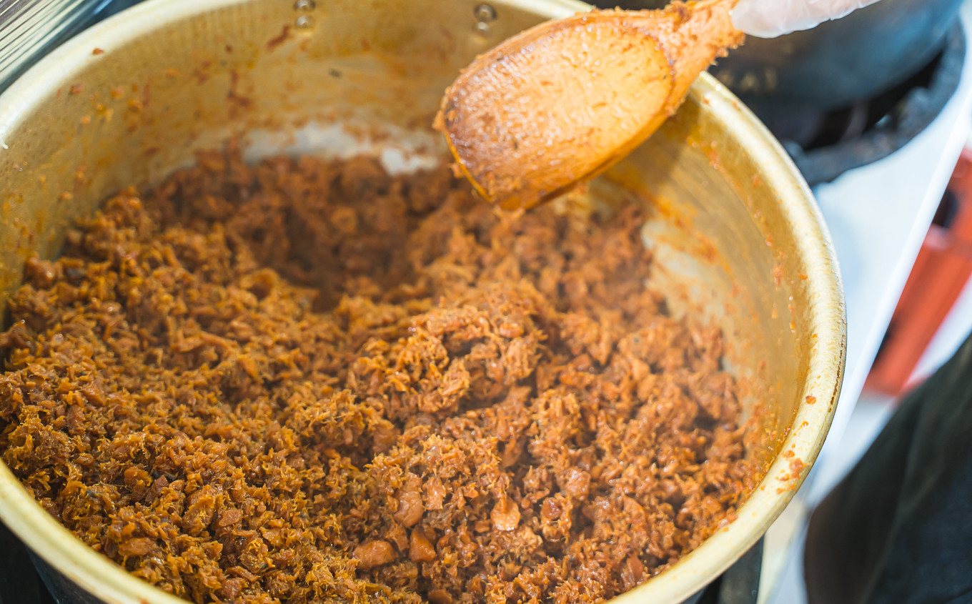 時間をかけて、じっくりと煮詰めた
美味しさの詰まった逸品です!