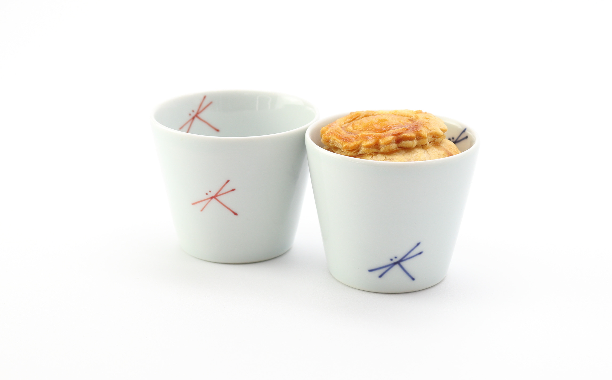 あんぼじゅーる ポ・ド・ケイク 蜻蛉文(金柑)青・朱2個 ※パイ菓子は青朱両方のうつわに入っています。