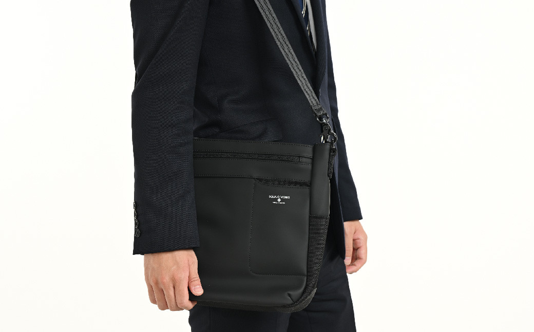 PTスクエアクロスバッグ ブラック SW-PT002 BK 黒 肩掛け バッグ 鞄 カバン