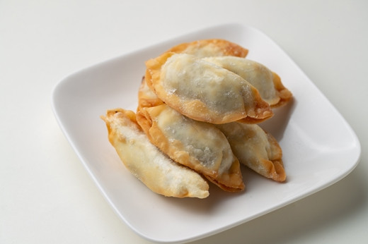 お酒のお供に揚げ餃子