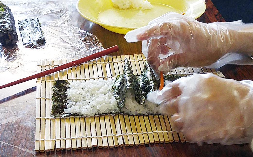 酢飯も具材も全てご用意しています。