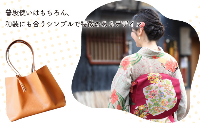 イタリアンレザーのくったり手縫いトートバッグ ナチュラルカラー