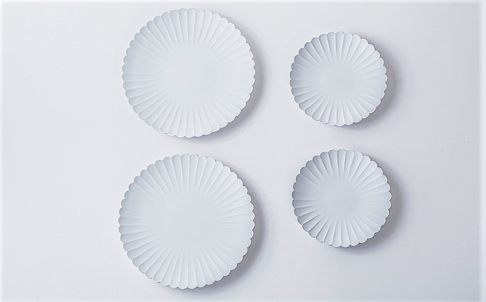 当返礼品は160サイズ4枚，110サイズ4枚です。