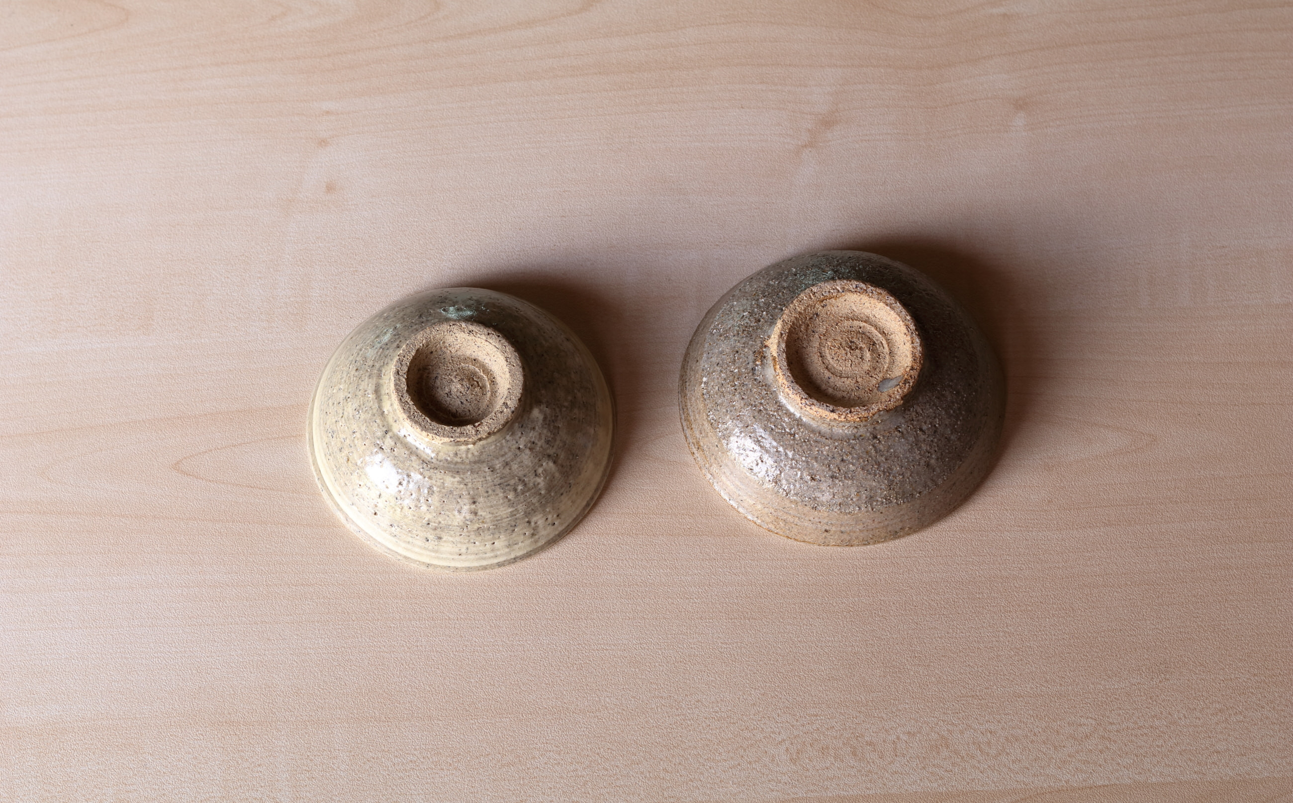 王天家窯 刷毛目松文盃と絵唐津鯨文盃