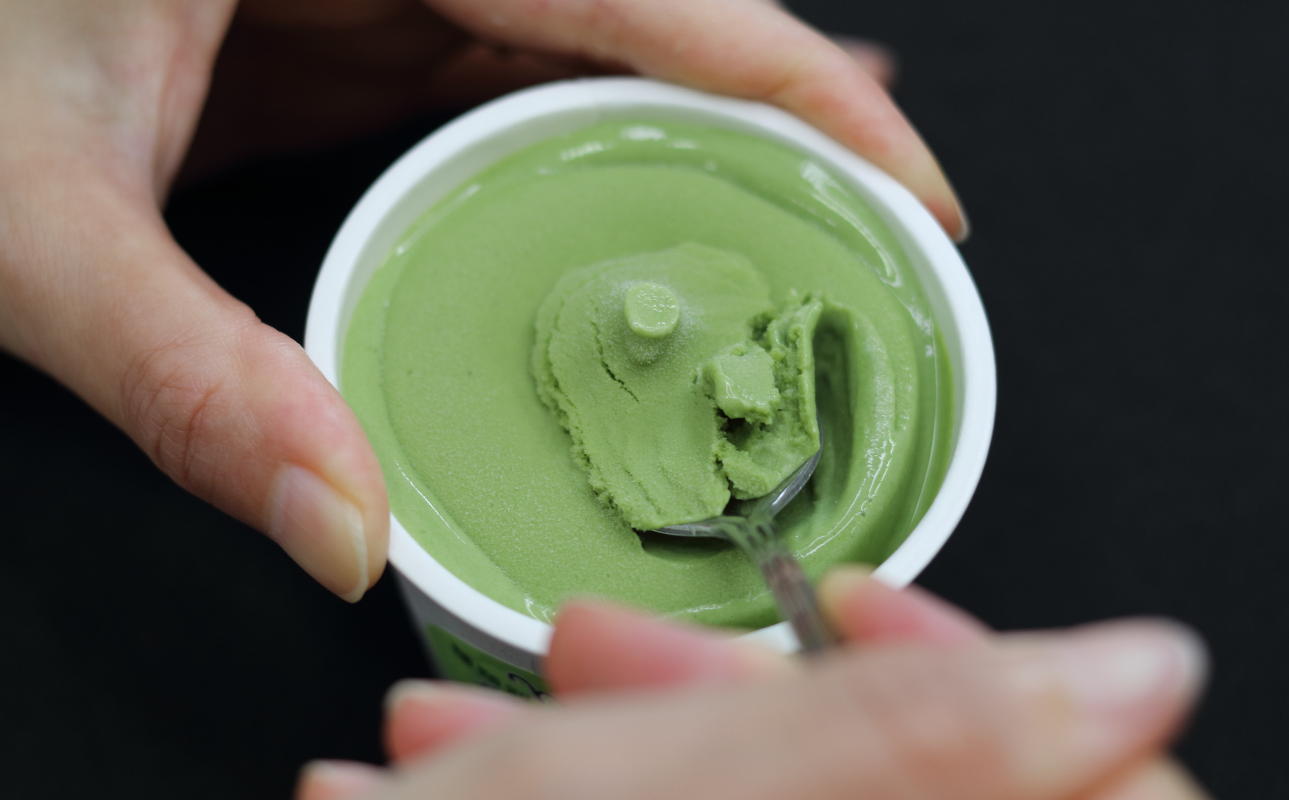 抹茶（アイスミルク）※写真は110ml。スプーンは返礼品に含まれません。