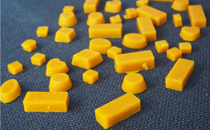 生蜜蝋 ビーズワックス 200g ミツロウ みつろう ハンドメイド ワックス 国産 