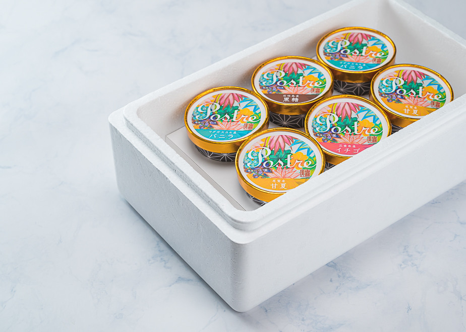 専用のスチロールに入れてお届けします。