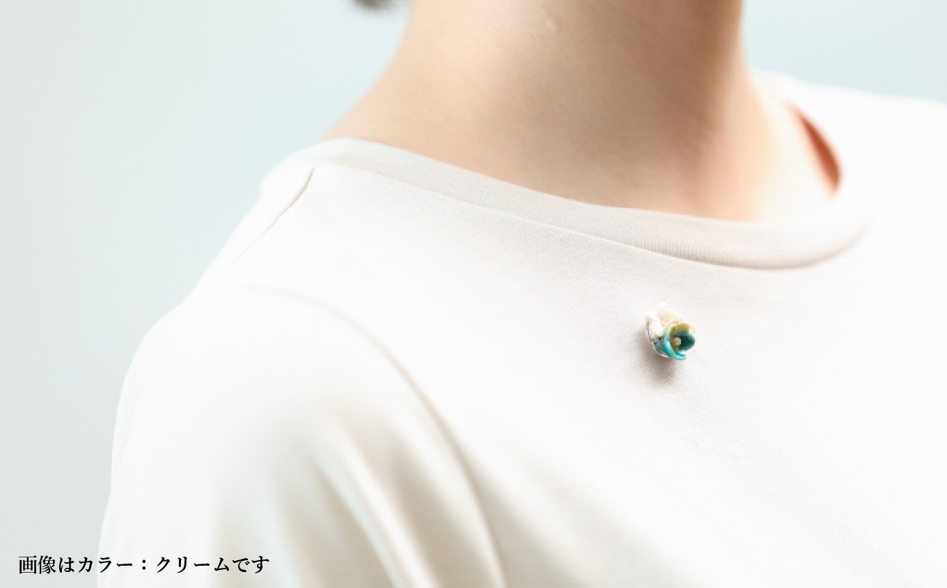 カラー：クリーム