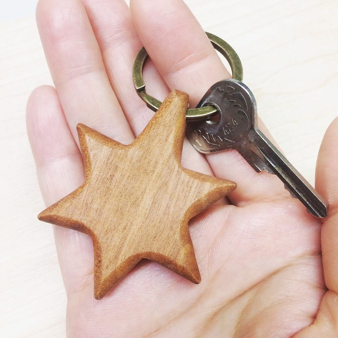 （星）縦56mm×横44mm×厚さ12mm