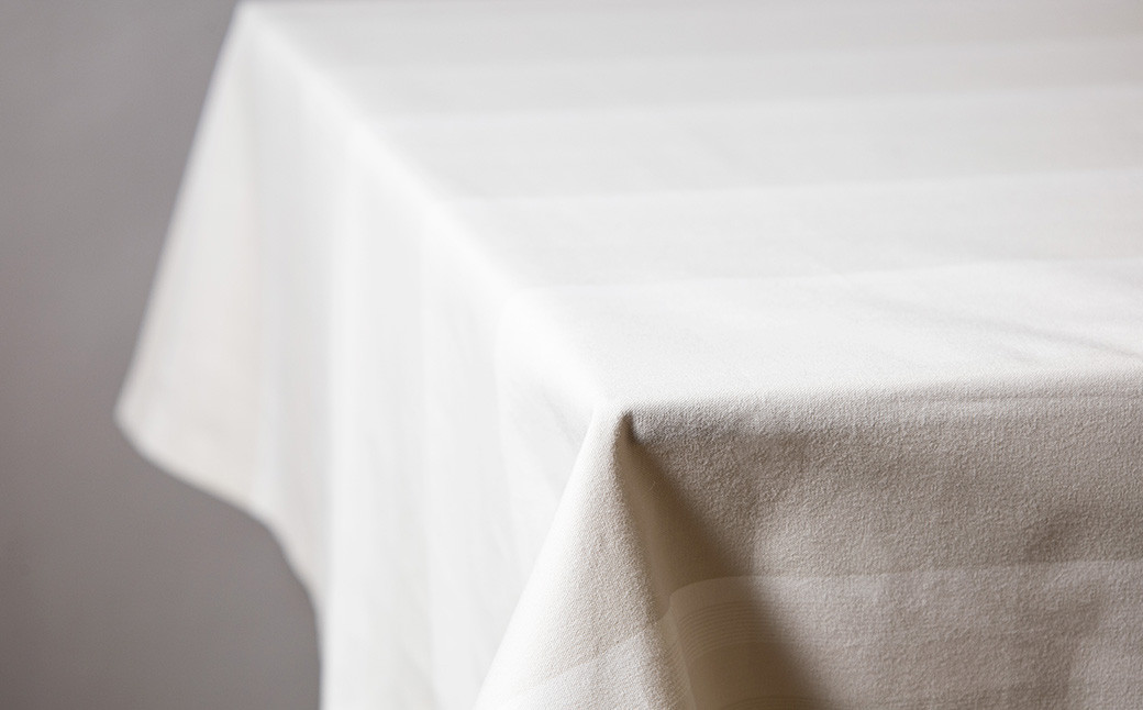 <KUMASHIMA>テーブルクロス6人用（W120×H180cm）