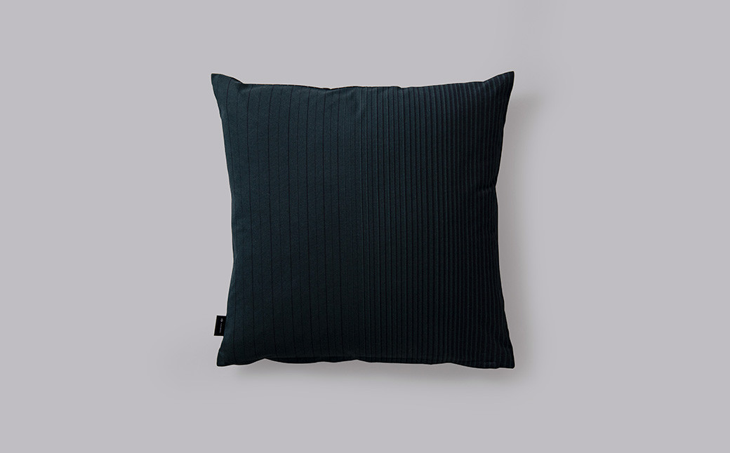 <KUMASHIMA>クッションカバー（50角）深い森