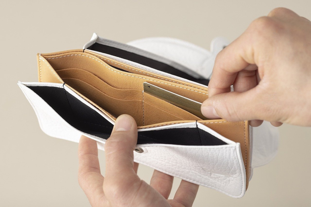 ※ホワイトは取り扱っておりません