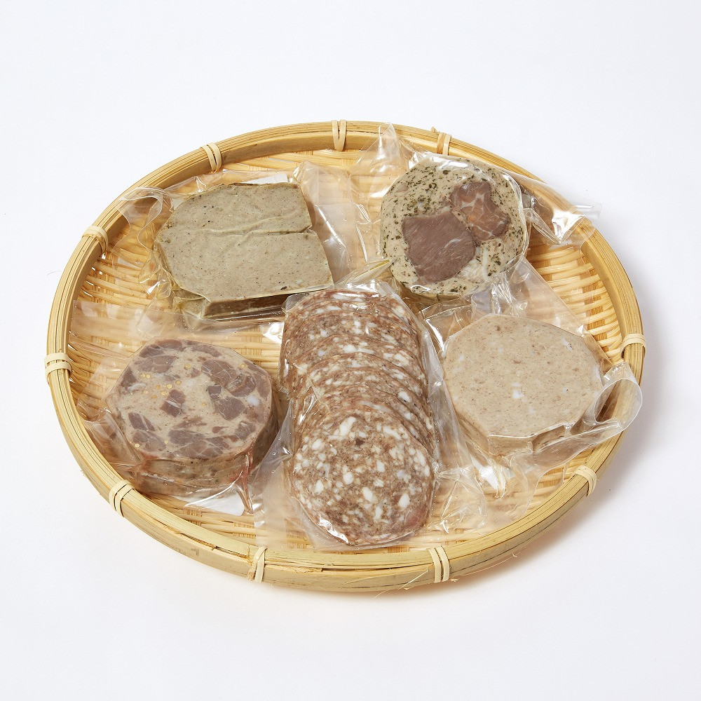 ※写真は一例です。ソーセージの大きさで本数の増減や種類が変更になる場合があります。