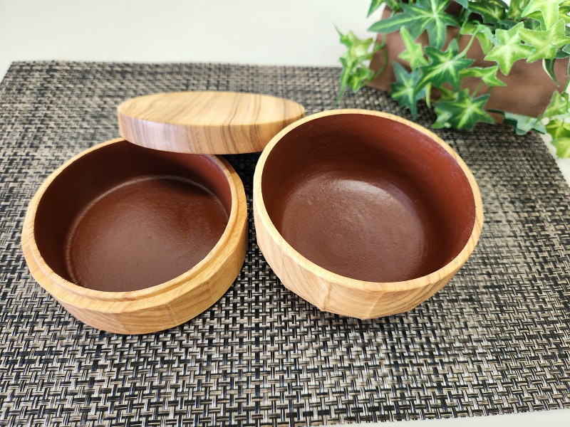 材質：クスノキ