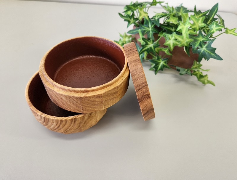 材質：クスノキ