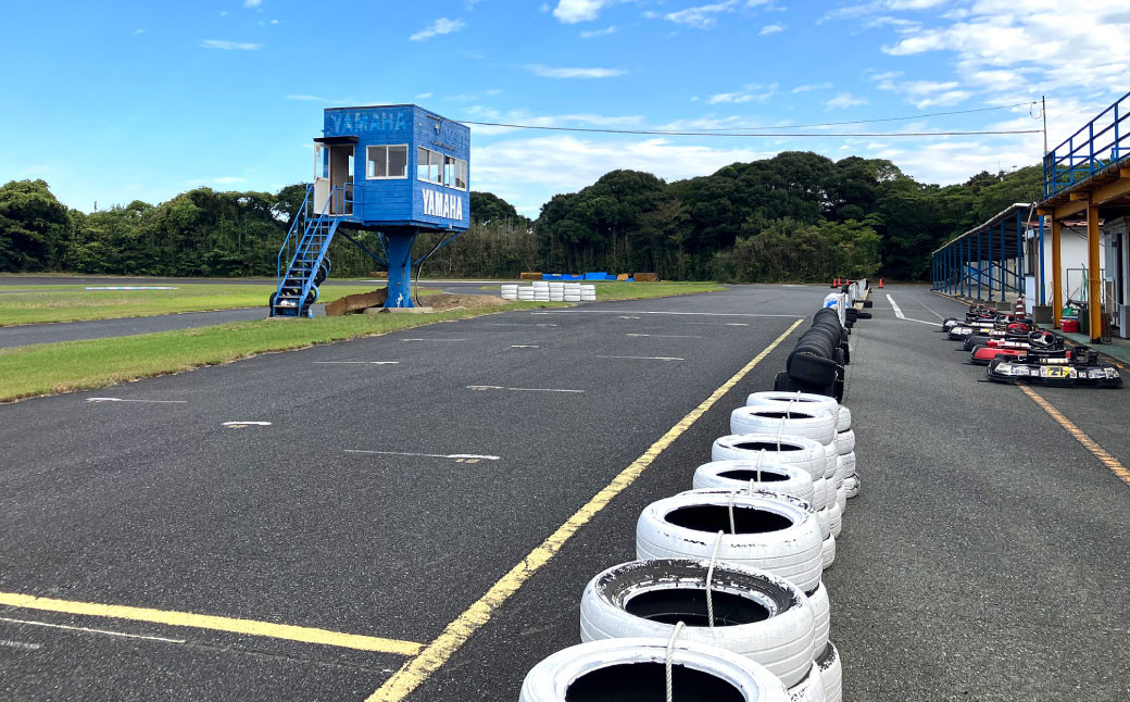 レンタルゴーカート 利用クーポン 10,000円分(1,000円×10枚)