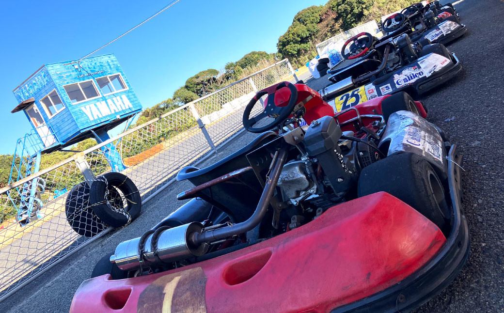 レンタルゴーカート 利用クーポン 10,000円分(1,000円×10枚)