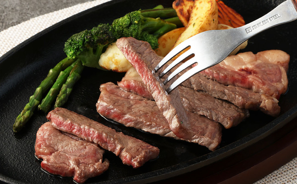 阿蘇あか牛食べ比べセット (モモ・上カルビ・上ロース・サーロイン) 約800g