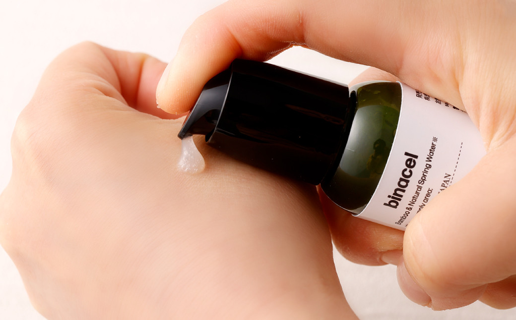 美容液"binacel serum"