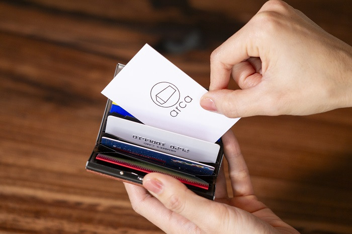 [スモークメイプル] arca カードケース【85-02SM】