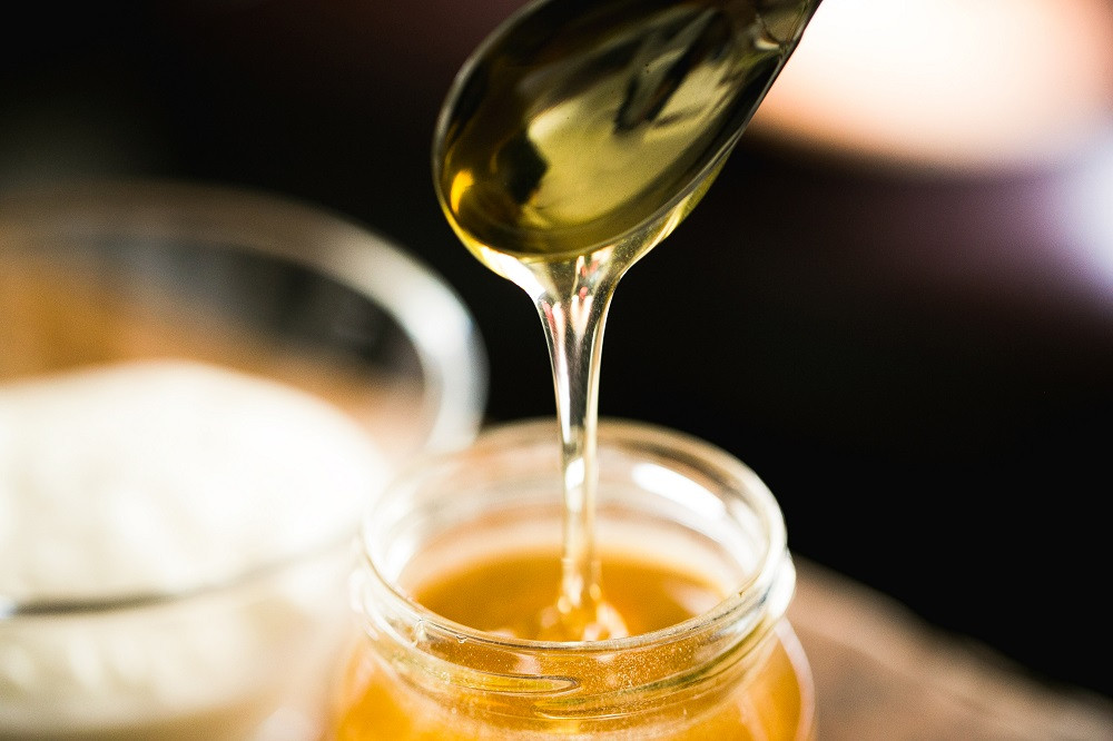 百花蜜 & 蜜柑蜜 セット（各300g） 計600g はちみつ ハチミツ 蜂蜜 【えひめの町（超）推し！（内子町）】（369）