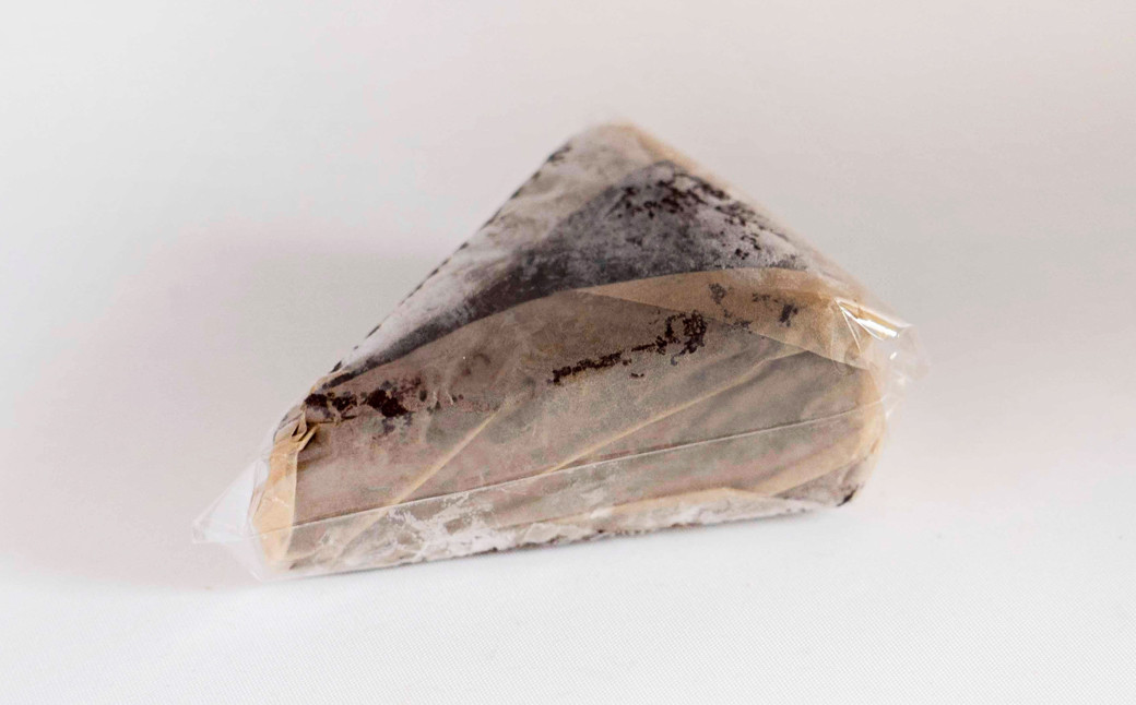 ガトーショコラは1個ずつの個包装。召し上がる分だけ解凍できます。