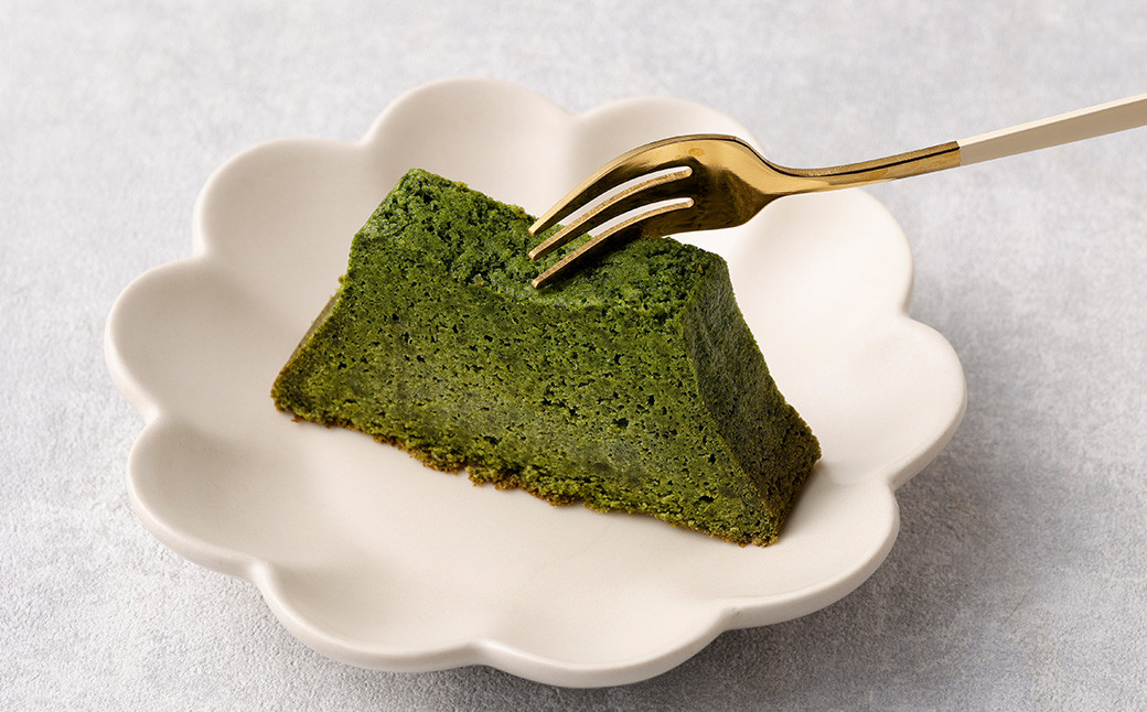 濃厚抹茶ケーキ