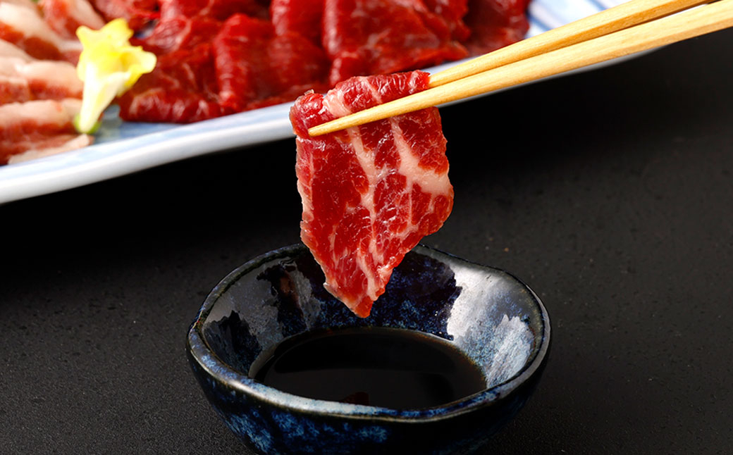 【4ヶ月毎2回定期便】鮮馬刺し3種スライスセット(赤身・ロース・霜降り)