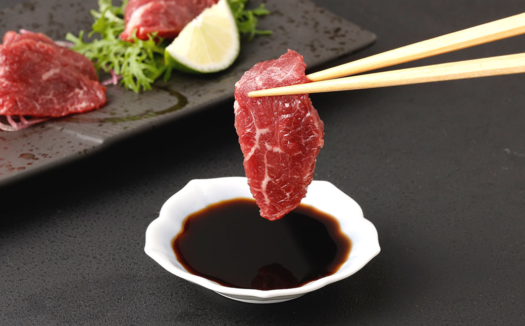 【1ヶ月毎9回定期便】鮮馬刺し 3種ブロックセット(霜降り・ロース・ヒレ)
