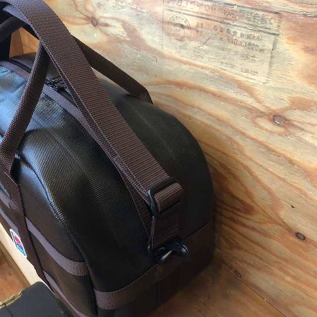 【SUWAプレミアム】FIRE HOSE PRODUCTS　ボストンバック　ブラック（L）