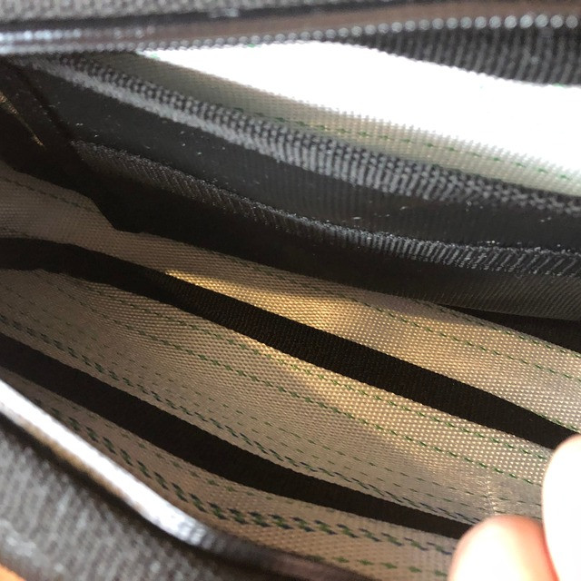 FIRE HOSE PRODUCTS　ウエストバック　ブラック
※こちらの画像は、【パイピングカラー：黒】です。