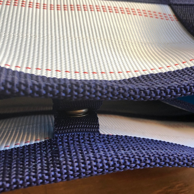 FIRE HOSE PRODUCTS トートバッグＡタイプ バイカラーブルー Ｌ
※写真は、【パイピングカラー：紺】です。