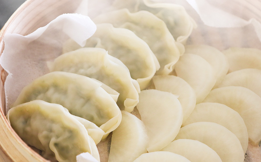 蒸し餃子にしても。
