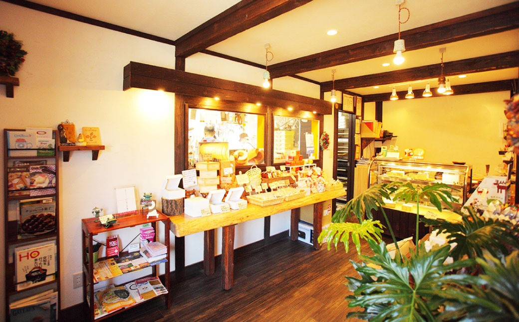 北いち輪の「手焼きバウムクーヘン」3種詰め合わせ