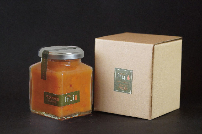 シンプルなパッケージで、贈答用やお裾分け用にも便利です