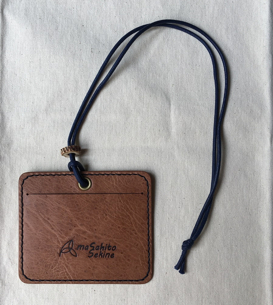 こちらは⑥ネイビーの刺繍糸カラーを使ったイメージ