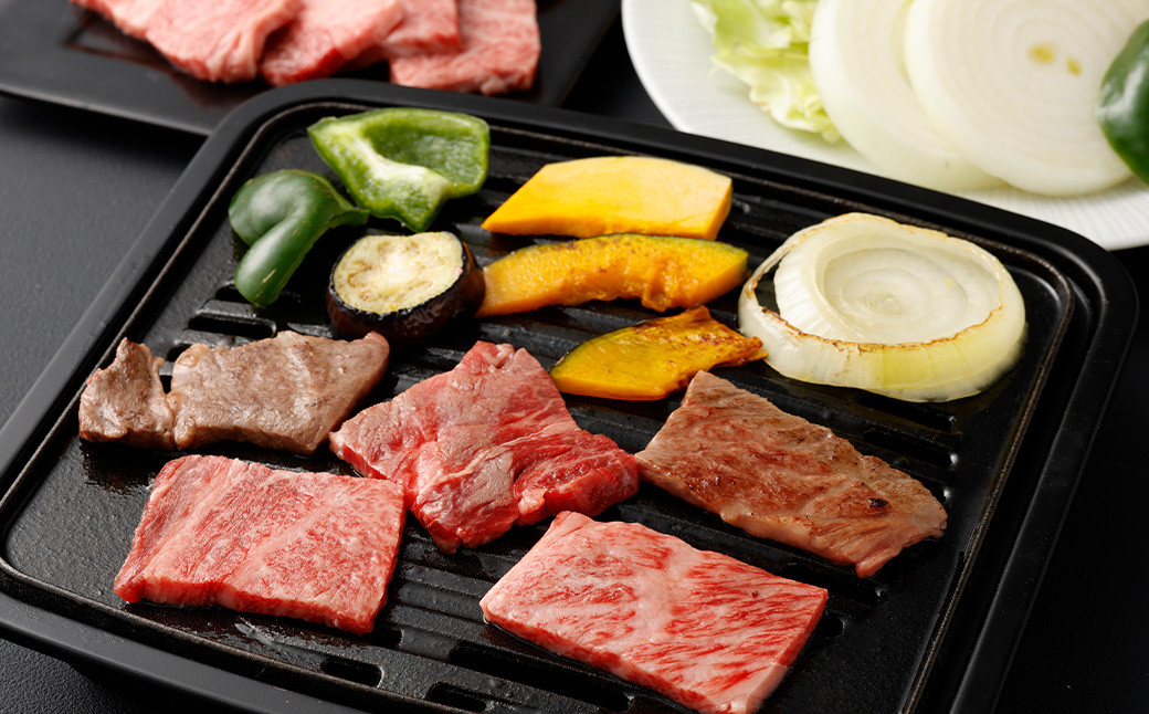 <霜降り焼肉 肩ロース 300g×2>