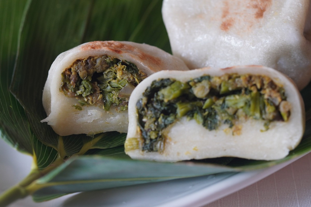 ふきみそは、同じく春の幸・菜花とともにあえたスタイル