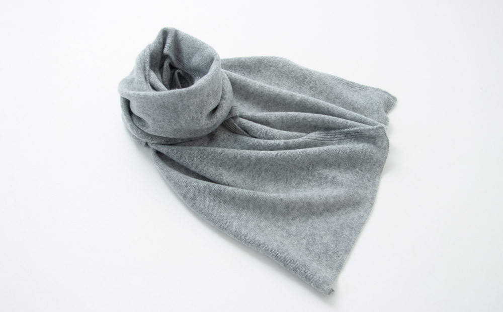 同じカシミヤ100%でも品質には違いがあります。UTOが使用しているカシミヤは最高級のカシミヤです。