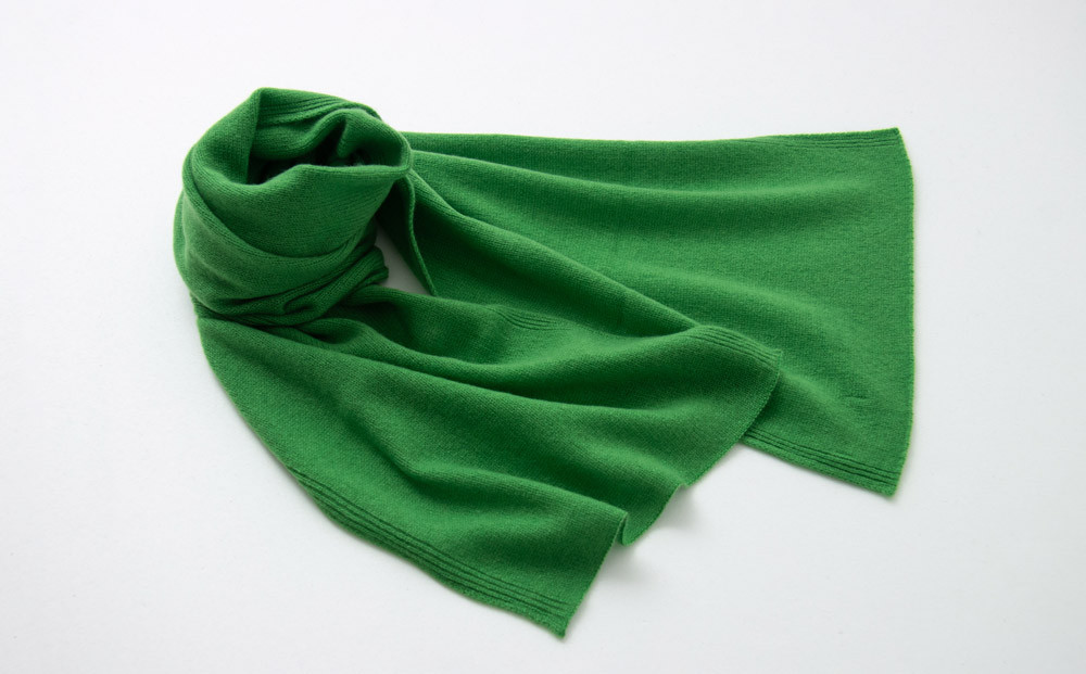 同じカシミヤ100%でも品質には違いがあります。UTOが使用しているカシミヤは最高級のカシミヤです。