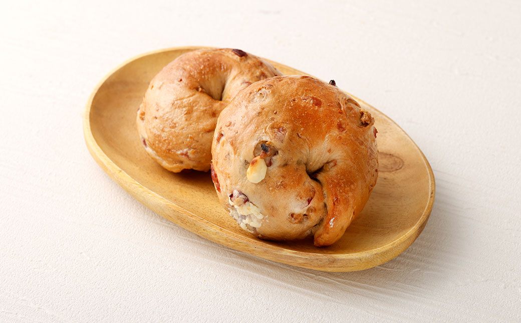 【5ヶ月毎3回定期便】 クランベリークリームチーズベーグル 190g 9個 計27個