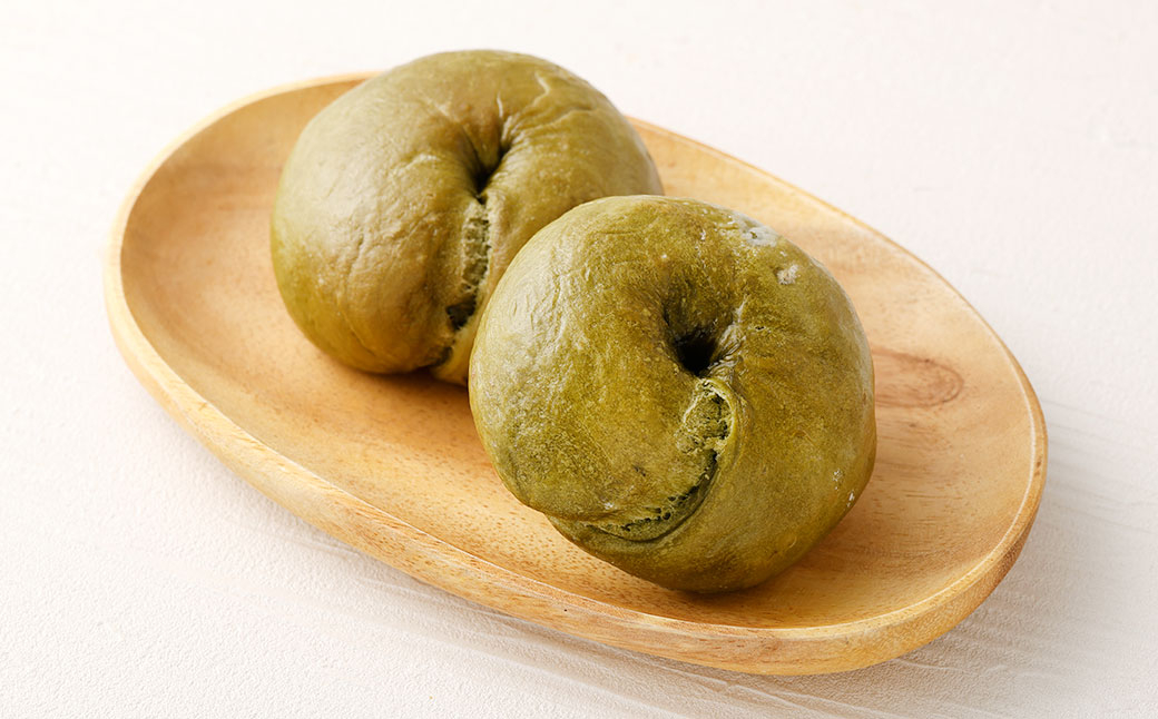 【4ヶ月毎3回定期】 抹茶ホワイトチョコベーグル 9個✕3回 合計27個 ベーグル パン セット 冷凍