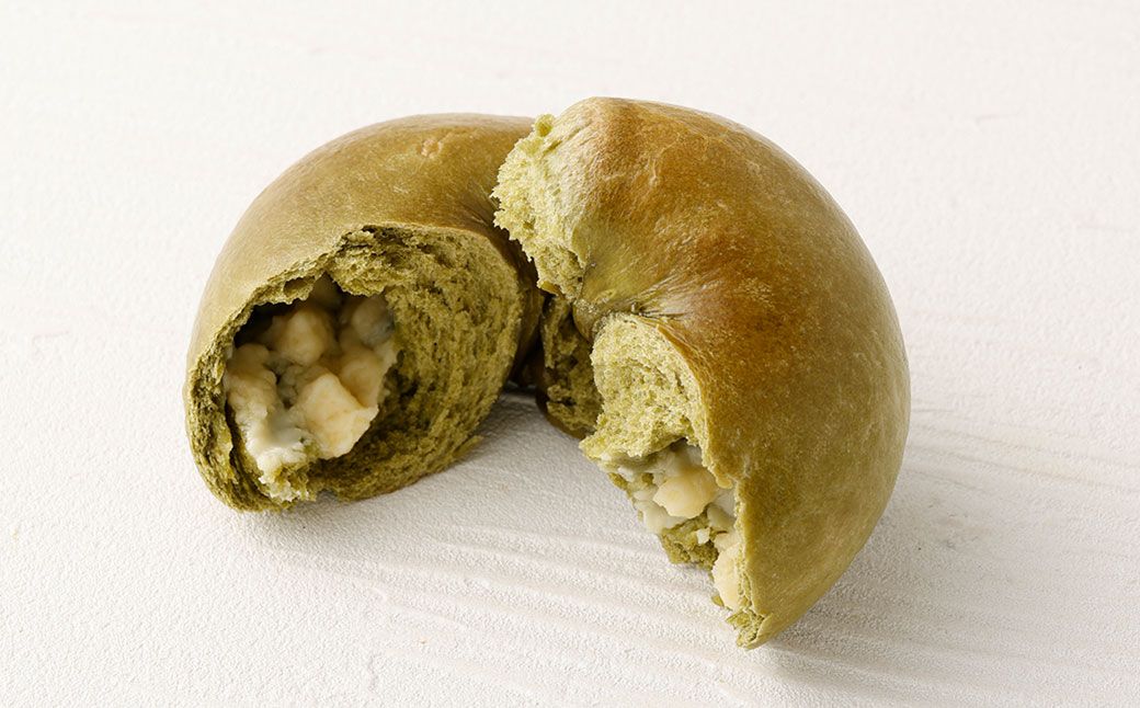 【2ヶ月毎6回定期】 抹茶ホワイトチョコベーグル 9個✕6回 合計54個 ベーグル パン セット 冷凍