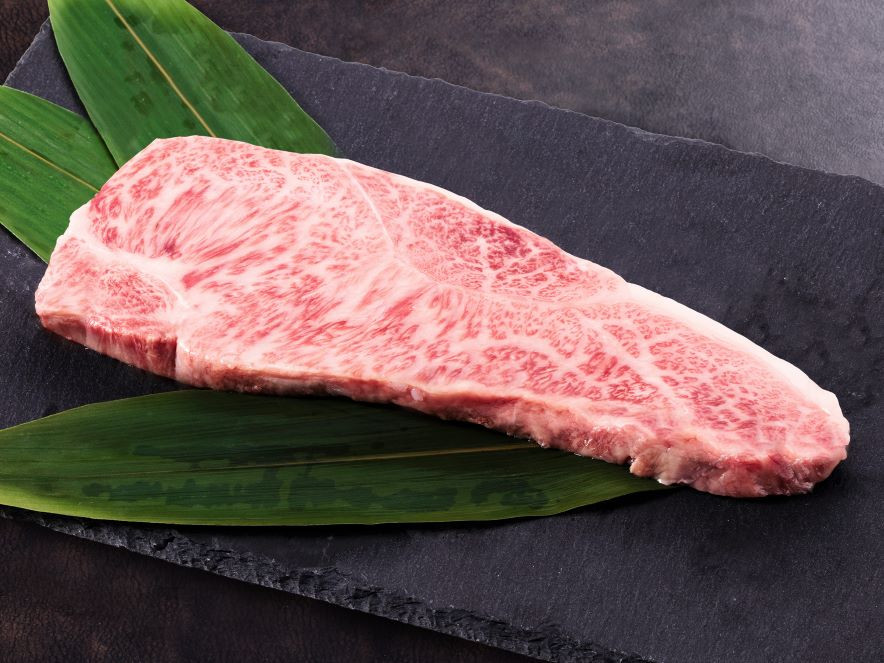 千屋牛サーロインステーキ150gをお届けします