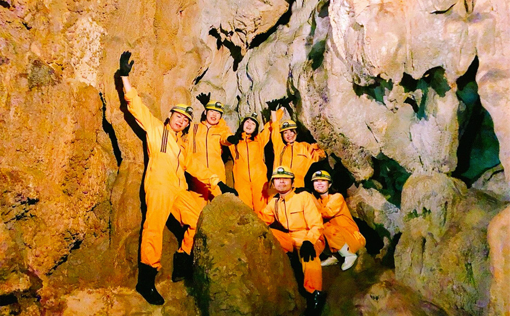 【日本三大鍾乳洞】龍河洞 冒険コース 《ペア入洞券》 