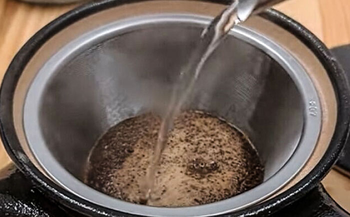 粗土珈琲急須 漆黒 /やきもの工房 成 [UDU008]