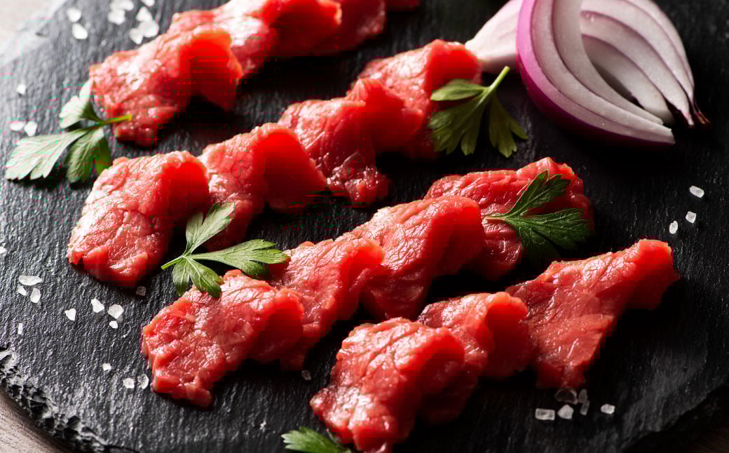 【年6回定期便】隔月届く馬刺しの定期便！ふじ馬刺し上赤身400g×6回 合計2.4kg