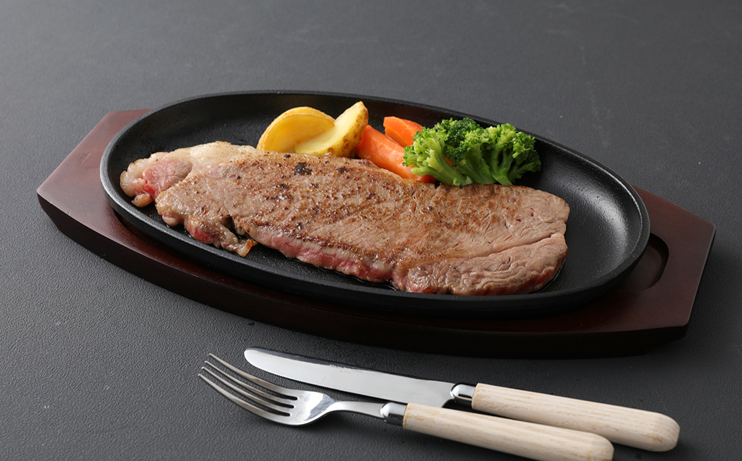 【2ヶ月毎4回定期便】 GI認証くまもとあか牛 サーロインブロック 計約4kg(約1kg✕4回) 牛肉