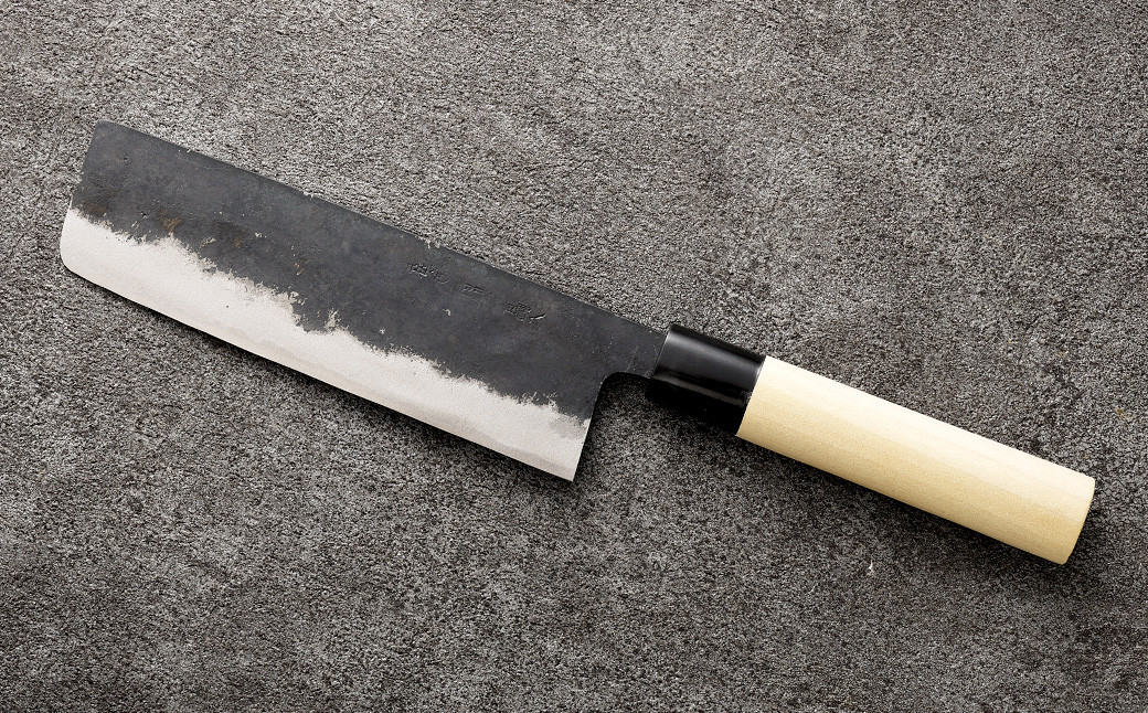 【土佐打刃物】黒打菜切 包丁 16.5cm（両刃）