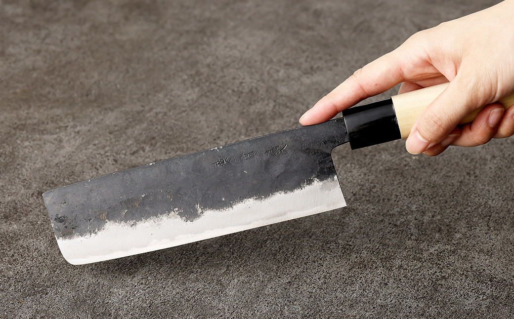 【土佐打刃物】黒打菜切 包丁 16.5cm（両刃）